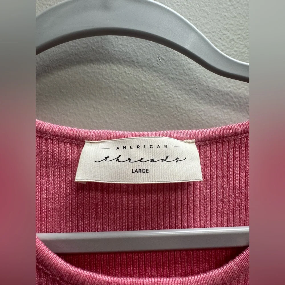 American Threads Fuchsia Ribbed Knit Top - Picture 2 of 3